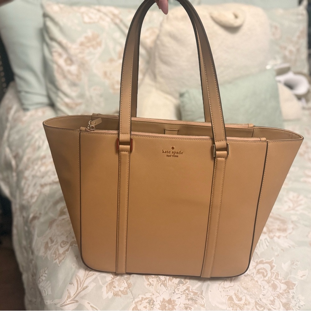 Kate Spade Tan Tote Bag